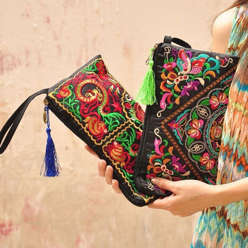 2 Beautiful Beaded Embroidered Zipper Clutch Wallet Purses New